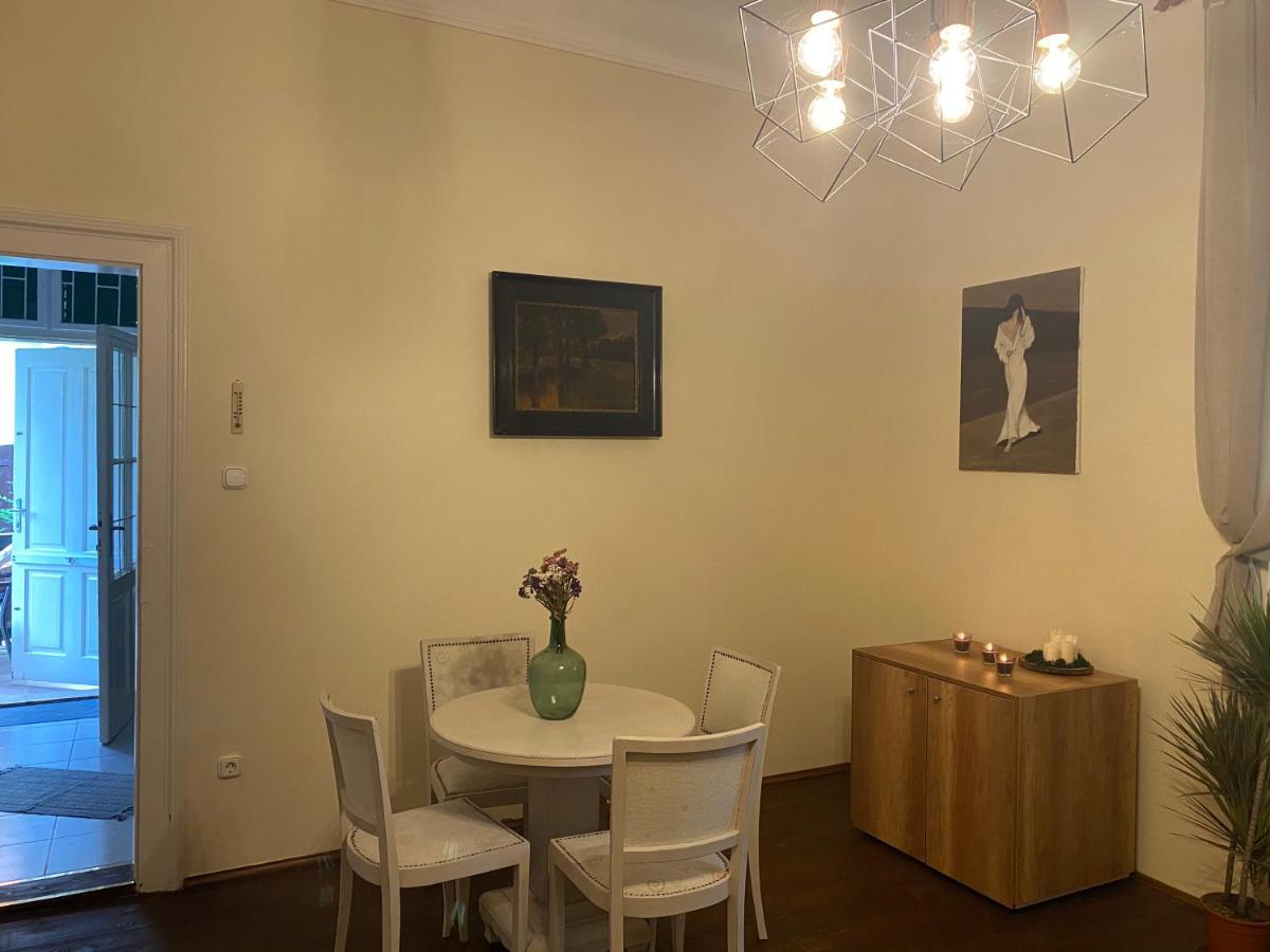 Апартаменты Apartman B Шиофок Экстерьер фото